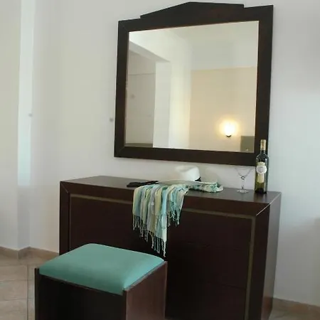 Santa Maura Nydri (Lefkada)