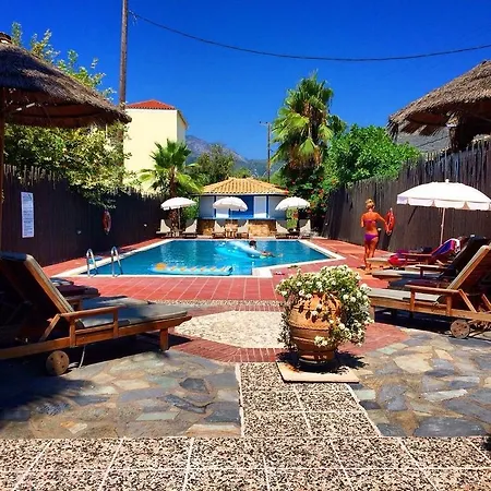 Aparthotel Santa Maura 2*